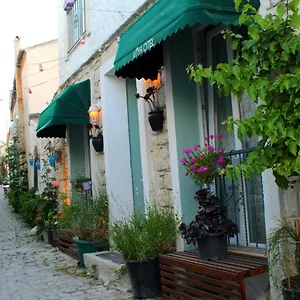 https://viya-boutique-otel-alacati.aegeanhotels.net