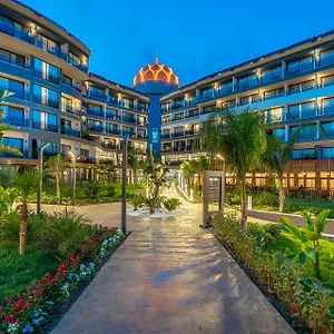 Arnor De Luxe & Hotell Side