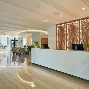 Hotel Arabian Park Dubai, An Edge By Rotana Dubái