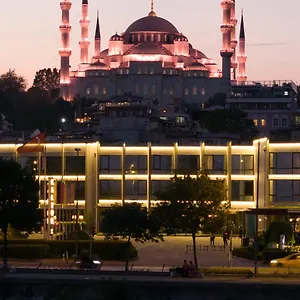 4* Hotell Kalyon